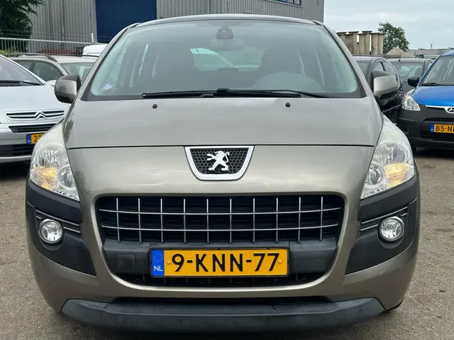 Peugeot 3008 1.6 VTi Active 2012 Benzine 8