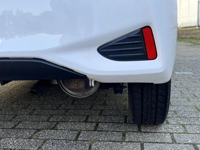 Toyota Yaris 1.5 Hybrid Active 2019 Hybride Benzine 46