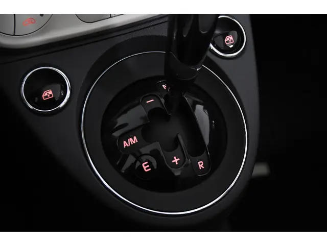 Fiat 500C 1.2 Lounge *Cabrio*Climate Control* 2016 Benzine 27