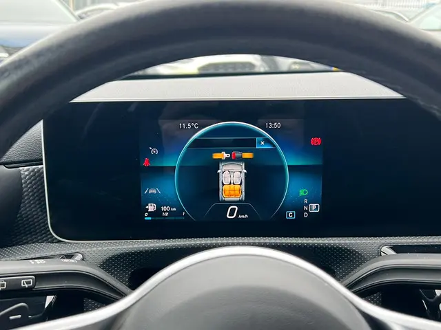 Mercedes-Benz A-Klasse 200 2019 Benzine 10