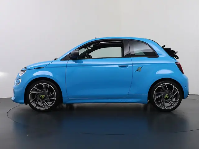 Abarth 500e Cabrio Turismo Scorpion 2023 Elektrisch 2