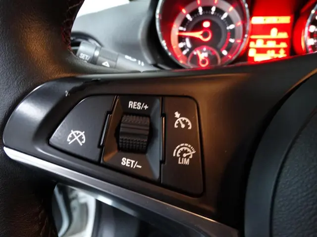 Opel ADAM 1.4 Jam Airco / Cruise / Nette auto 2013 Benzine 13