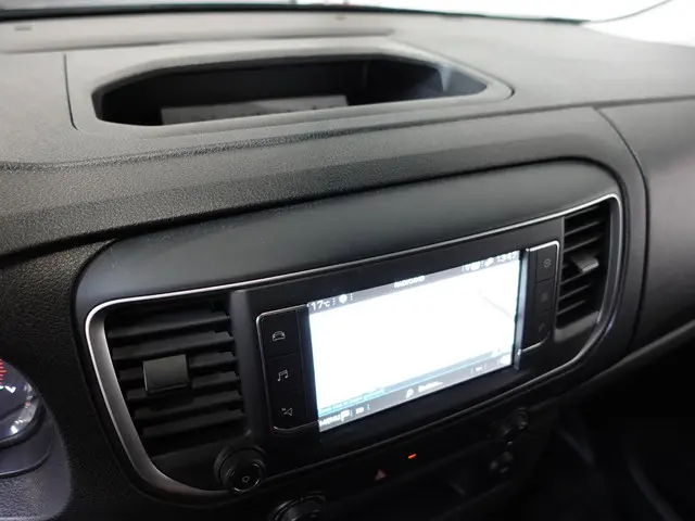 Peugeot Expert 145PK L3 Automaat 2024 Diesel 18