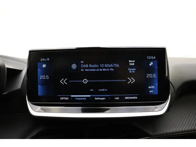 Peugeot 208 1.2 PureTech Allure Pack 2023 Benzine 19
