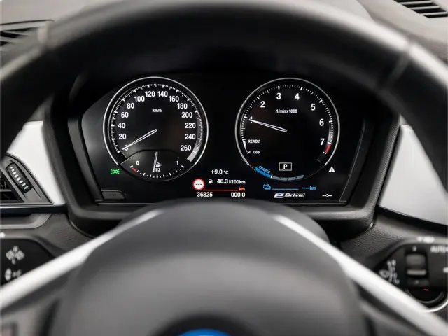 BMW X1 xDrive25e Sportline 2022 Hybride Benzine 20