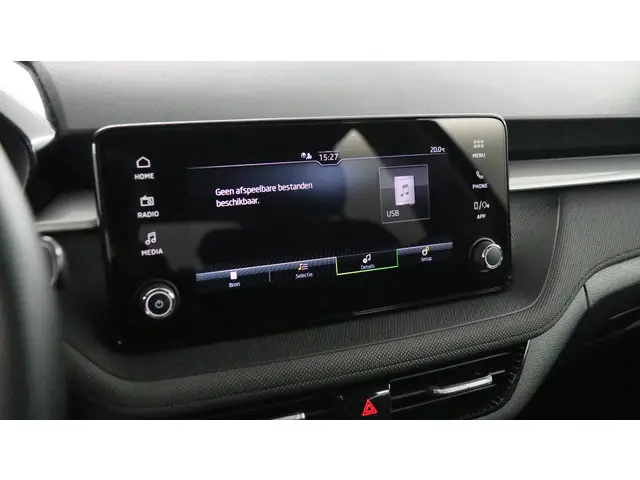 Škoda Fabia 1.0 TSI 115pk Selection DSG 2024 Benzine 28