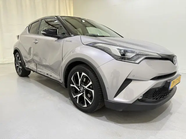 Toyota C-HR 1.8 Hybrid Bi-Tone Plus 2017 Hybride Benzine