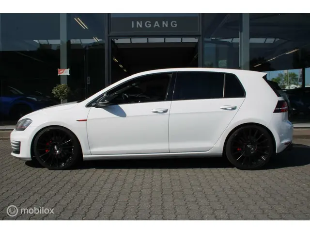 Volkswagen Golf 2.0 TSI GTI 2013 Benzine 13