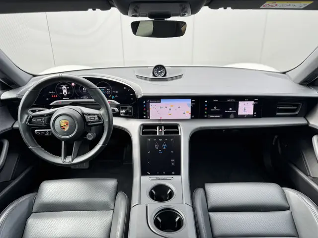 Porsche Taycan 4S Performance 93 kWh 2020 Elektrisch 6