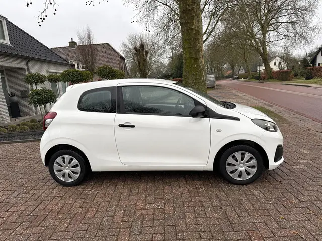Peugeot 108 1.0 e-VTi Access 2016 Benzine 14