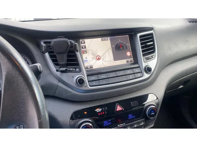 Hyundai Tucson 1.6 GDi Comfort 2016 Benzine 6