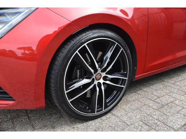 SEAT Leon ST 2.0 TSI 4DRIVE CUPRA 2019 Benzine 36