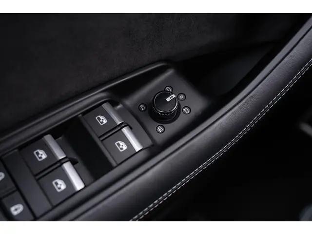 Audi Q8 55 TFSI quattro 2019 Benzine 67