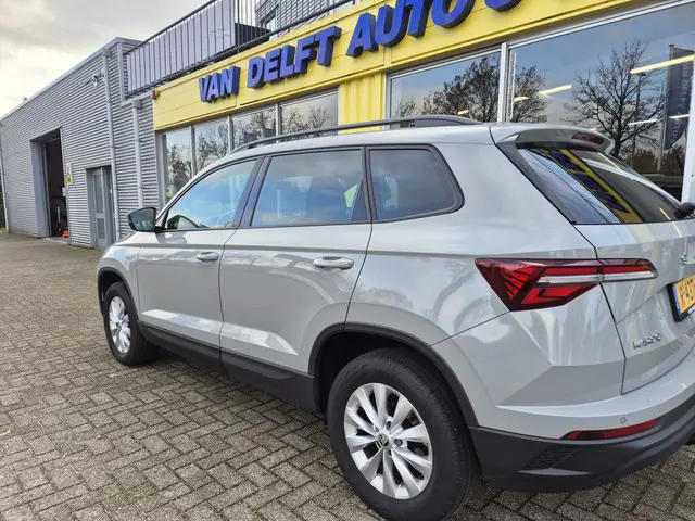 Škoda Karoq 1.0 TSI Business Edition 2022 Benzine 20