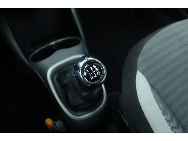 Toyota Aygo 1.0 VVT-I X-CITE 2019 Benzine 28