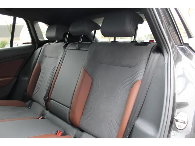 Volkswagen ID.4 Life 77 kWh 2021 Elektrisch 7