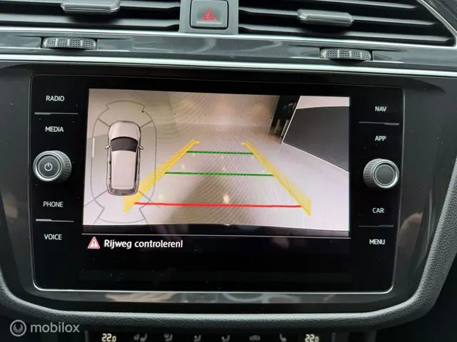 Volkswagen Tiguan 2.0 TDI Highline 2018 Diesel 16