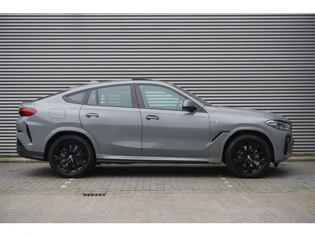 BMW X6 xDrive40i Executive 2021 Benzine 4