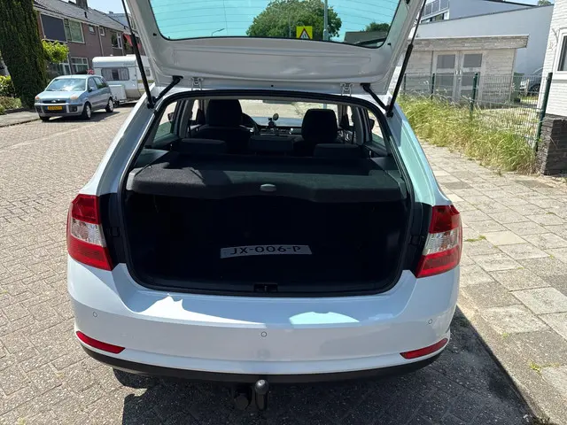 Škoda Rapid Spaceback 1.2 TSI Greentech JOY 2016 Benzine 11