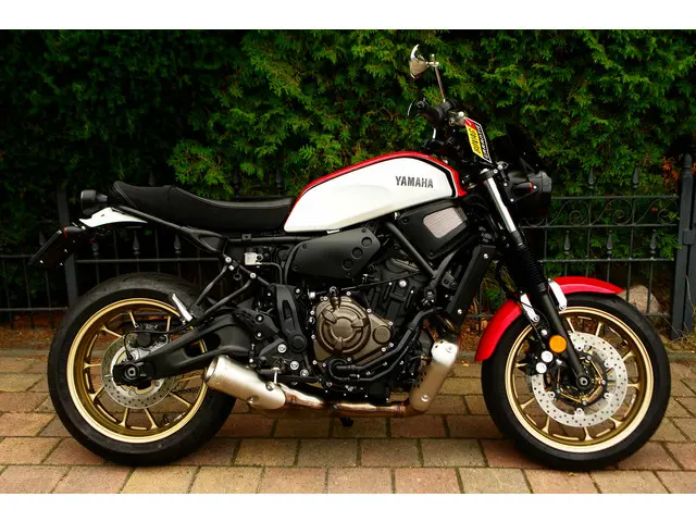 Yamaha XSR XSR700 | XSR 700 ABS Anniversary 2021 Benzine 9