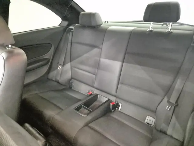 BMW 1 Serie Coupé 120i M Sport Edition 2012 Benzine 14