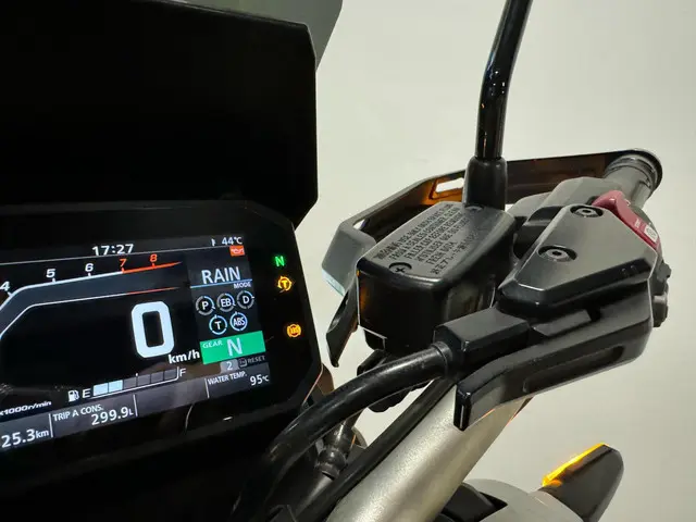 Honda NC 750 Scooter X-ADV KEYLESS LED AKRA! 2021 Benzine 8