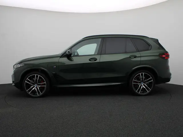 BMW X5 xDrive50e 2024 Hybride Benzine 4