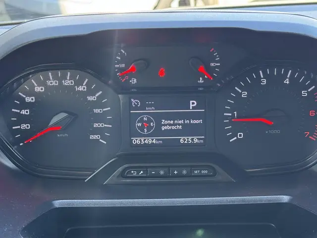 Peugeot Partner 1.5 BlueHDi 130 EAT8 S&S L1 2023 Diesel 6