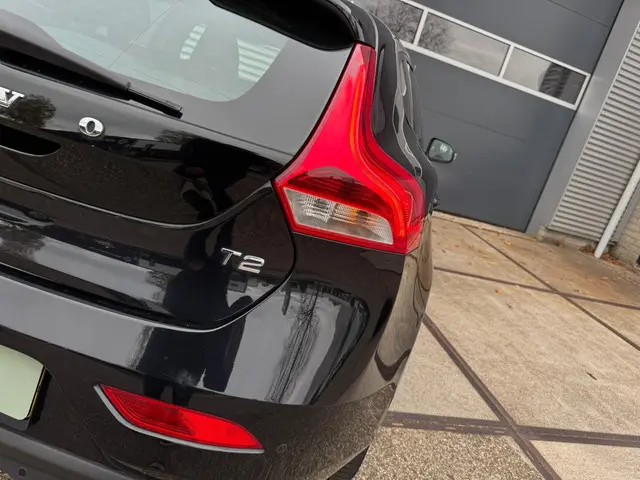 Volvo V40 1.6 T2 Kinetic 2015 Benzine 13