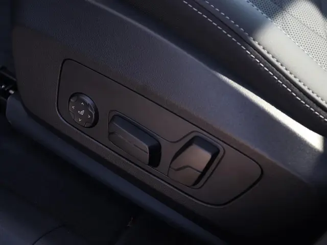 BMW iX1 eDrive20 2025 Elektrisch 18