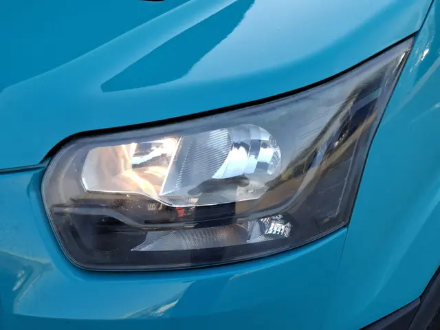 Ford Transit 350 2.2 TDCI L4H1 Ambiente 2017 Diesel 8