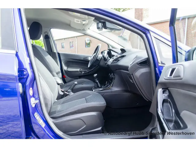 Ford Fiesta 1.0 EcoBoost Titanium X 2015 Benzine 3