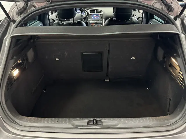 Citroën DS4 2.0 BlueHDi So Chic 2015 Diesel 13