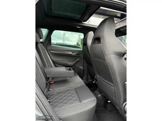 Škoda Karoq 2.0 TSI 4x4 Sportline Business 2022 Benzine 48