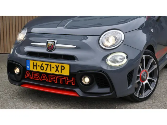 Abarth 595 1.4 T-Jet 145PK 2019 Benzine 38