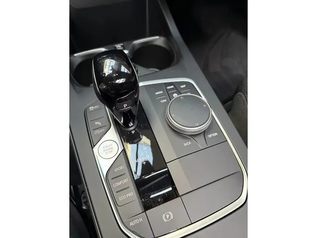 BMW 1 Serie 116i Panoramadak! 2024 Benzine 14