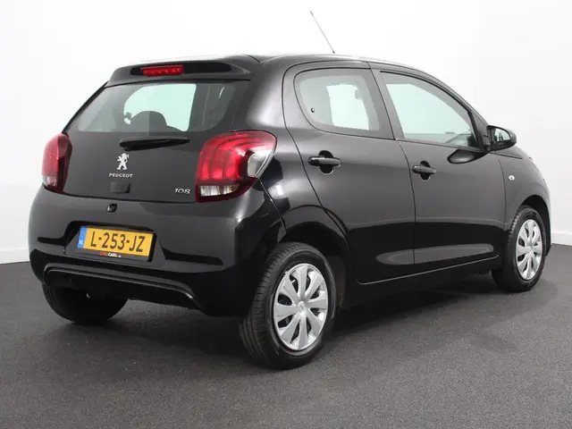 Peugeot 108 1.0 e-VTi Active 2021 Benzine 6