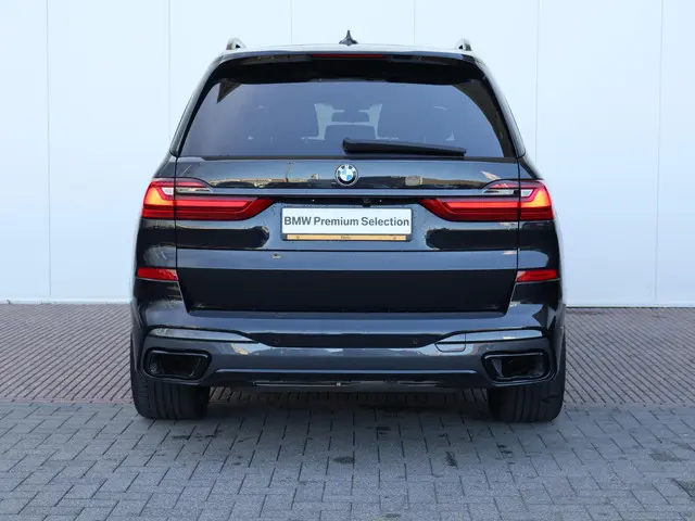 BMW X7 xDrive40i High Executive 2021 Benzine 8