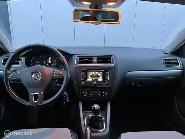 Volkswagen Jetta 1.4 TSI Highline 2013 Benzine 12