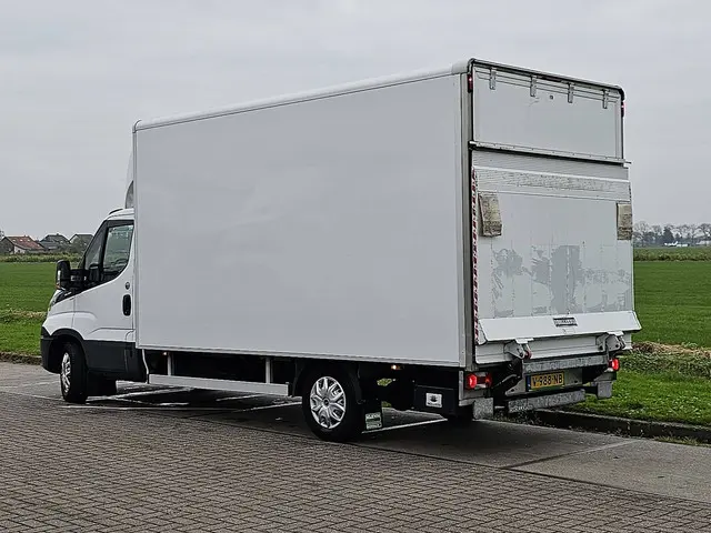 Iveco Daily 35S18 2018 Diesel 5