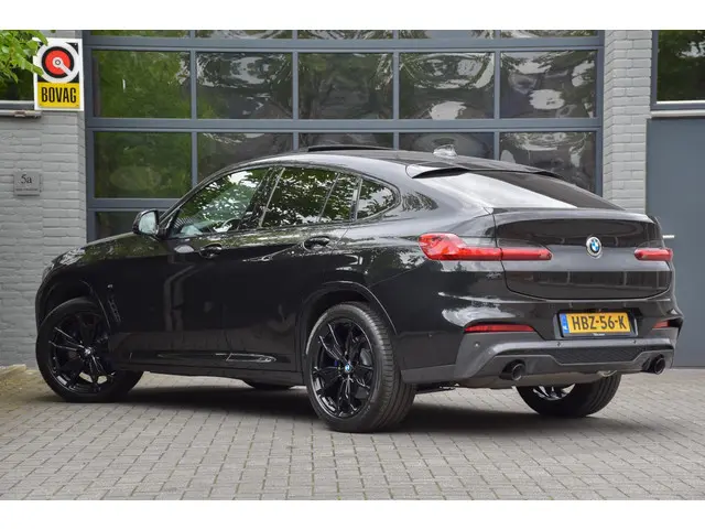 BMW X4 xDrive30i High Executive 2020 Benzine 4