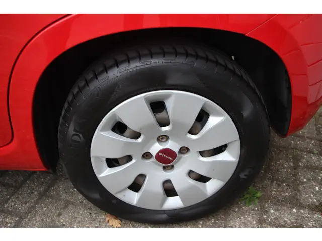 Fiat Panda 0.9 TwinAir Lounge 2017 Benzine 3