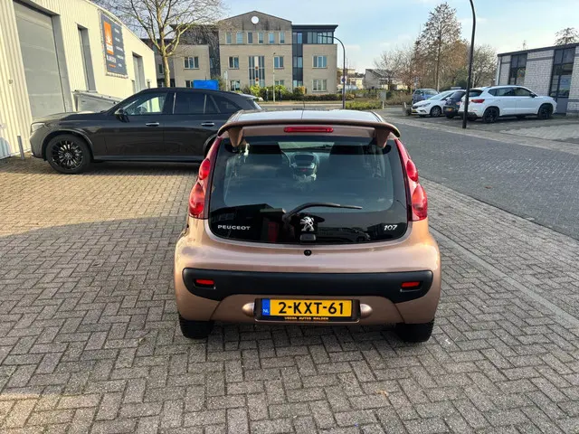 Peugeot 107 3