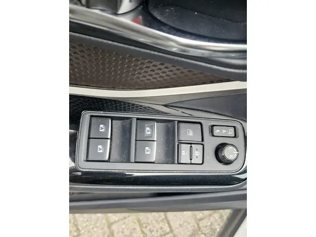 Toyota C-HR veel opties limited edition 2016 Benzine 23