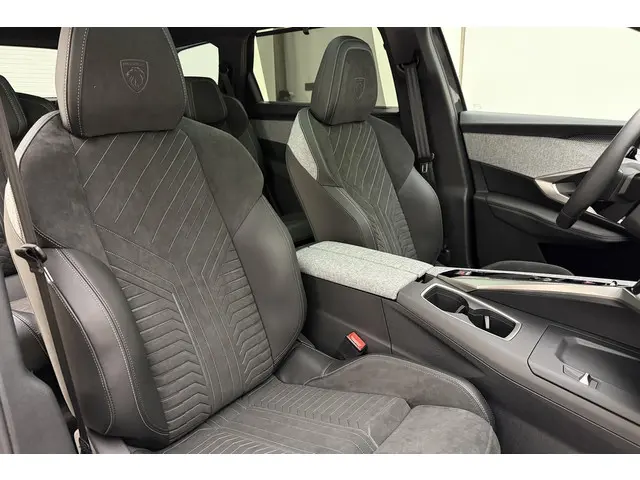 Peugeot 5008 1.2 Hybrid GT 2025 Hybride Benzine 13