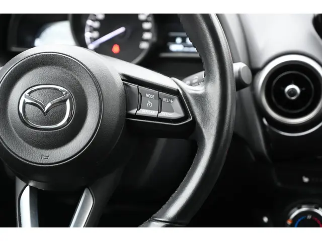Mazda 2 Skyactiv-G 90 6MT Style Selected 2021 Benzine 17