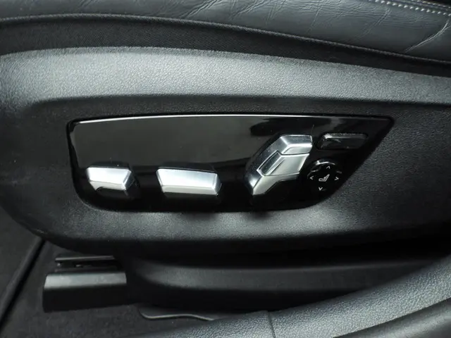 BMW 5 Serie Touring 530e 2024 Hybride Benzine 24