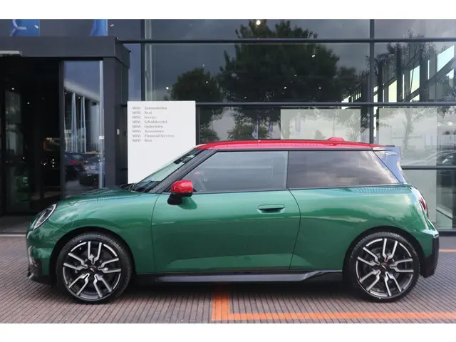MINI 3-Deurs E 2025 Elektrisch 3