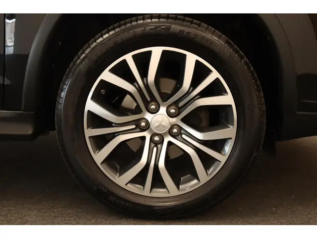 Mitsubishi ASX 1.6 Cleartec Intense 2017 Benzine 34