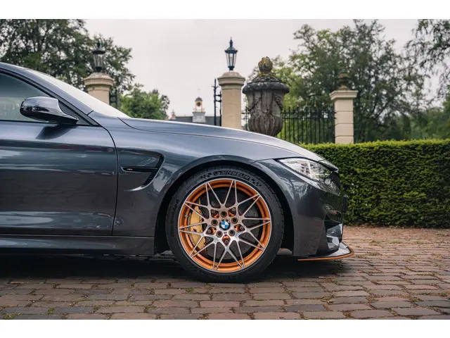 BMW M4 4-serie Coupé GTS 2016 Benzine 12